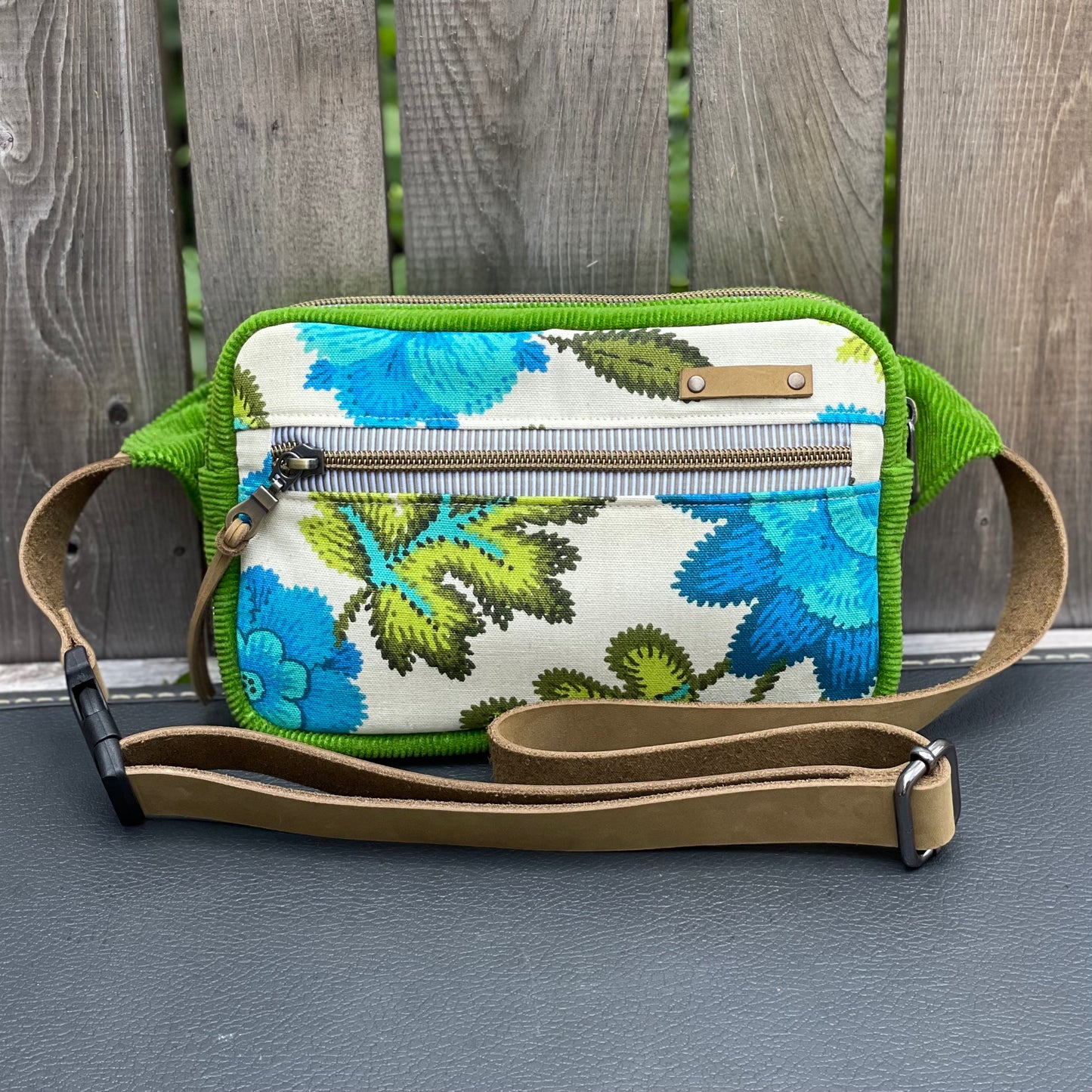 Vintage Floral Fanny Pack