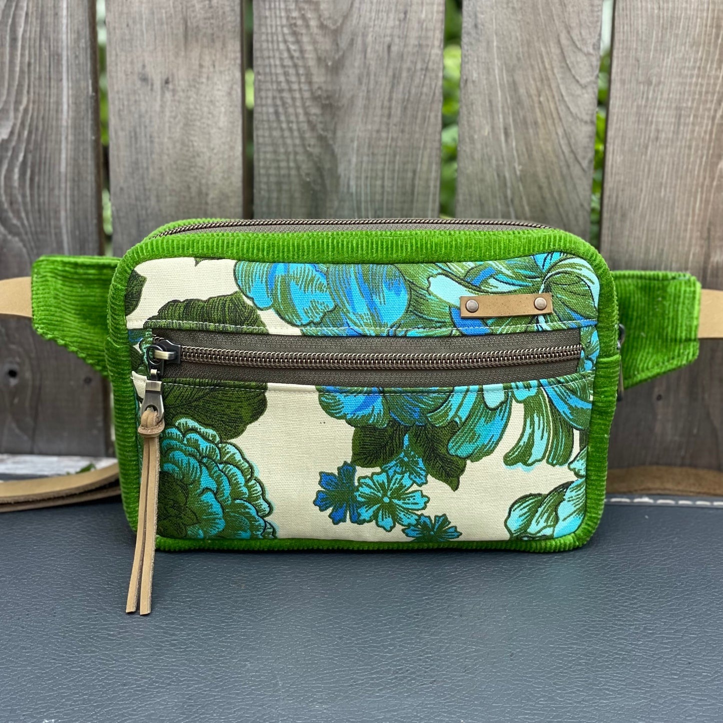 Vintage Floral Fanny Pack