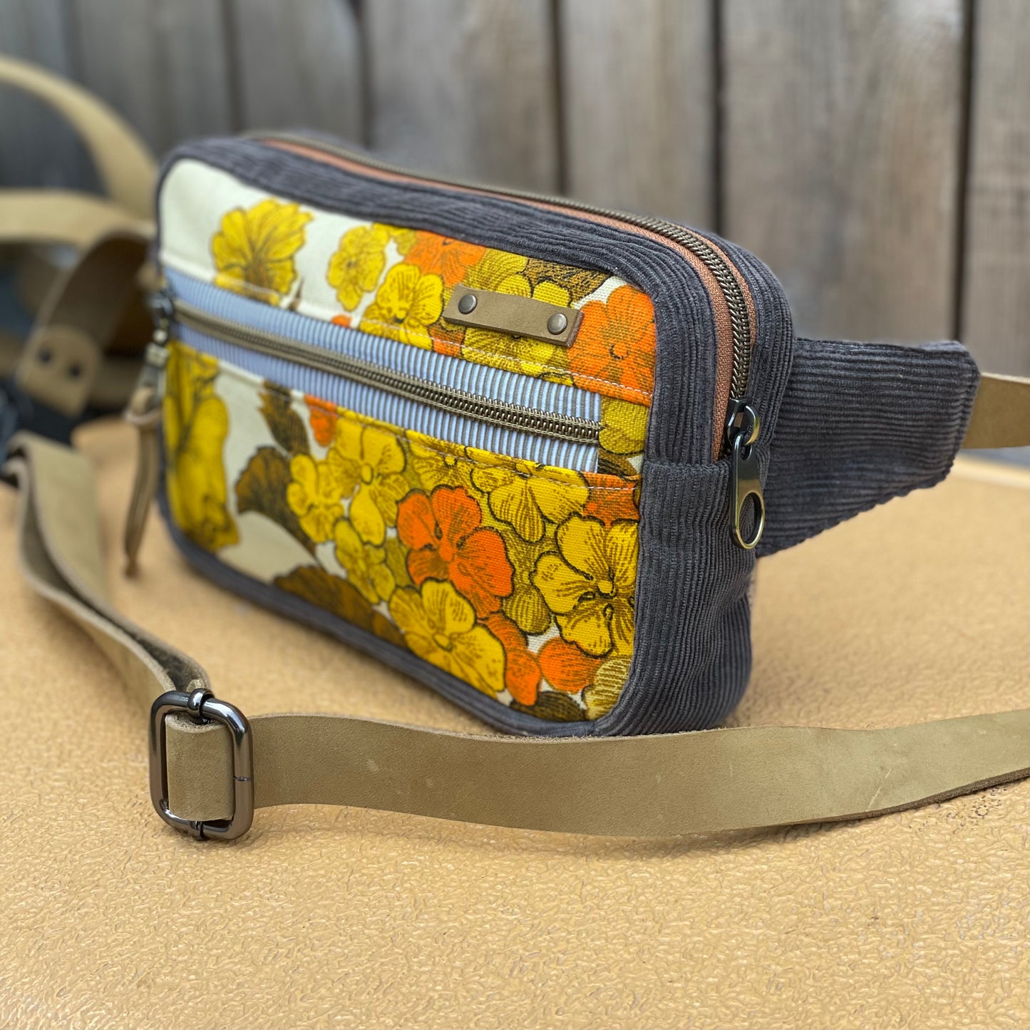 Vintage Floral Fanny Pack