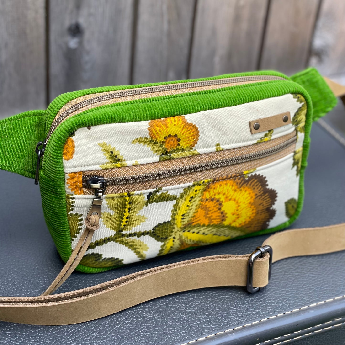 Vintage Floral Fanny Pack