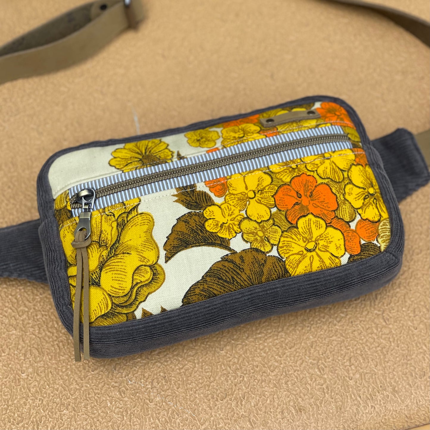 Vintage Floral Fanny Pack