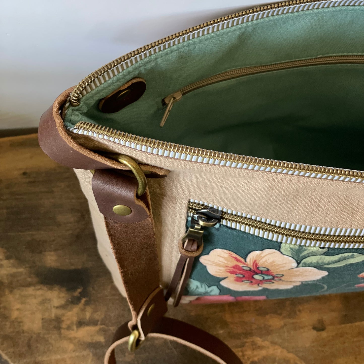 Vintage Floral Crossbody Bag