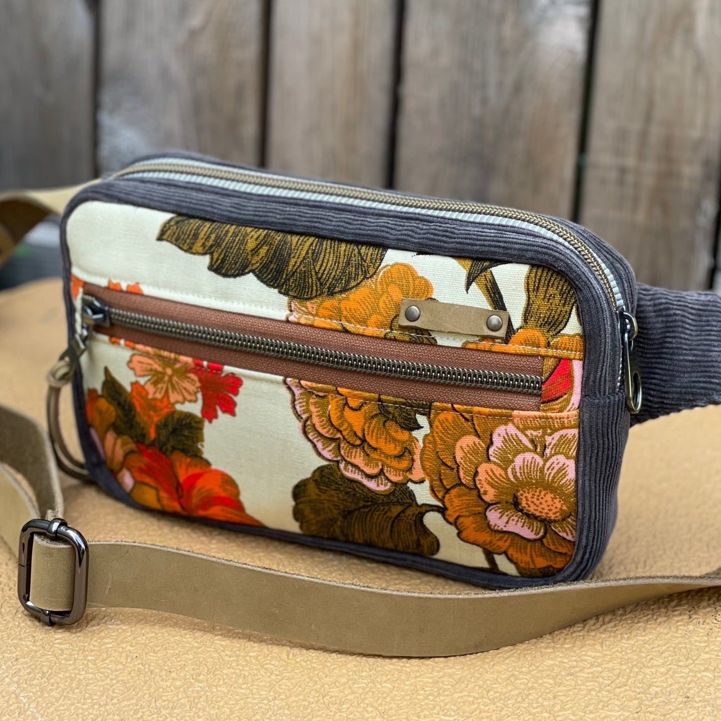 Vintage Floral Fanny Pack