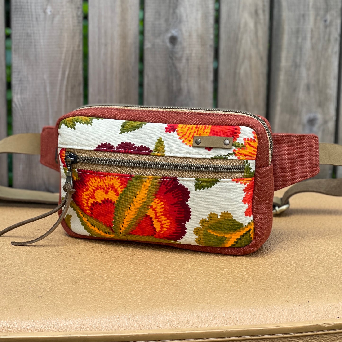 Vintage Floral Fanny Pack