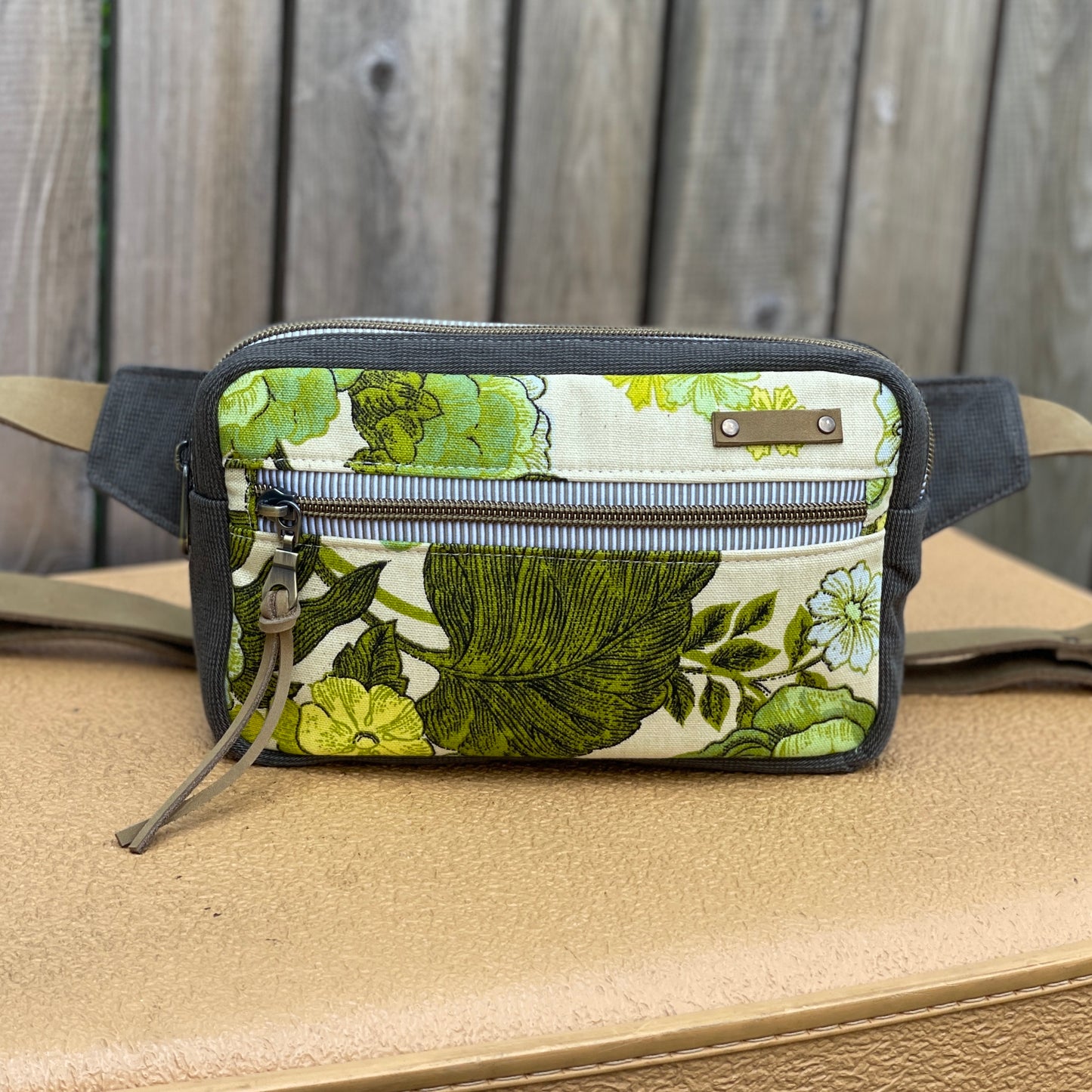 Vintage Floral Fanny Pack