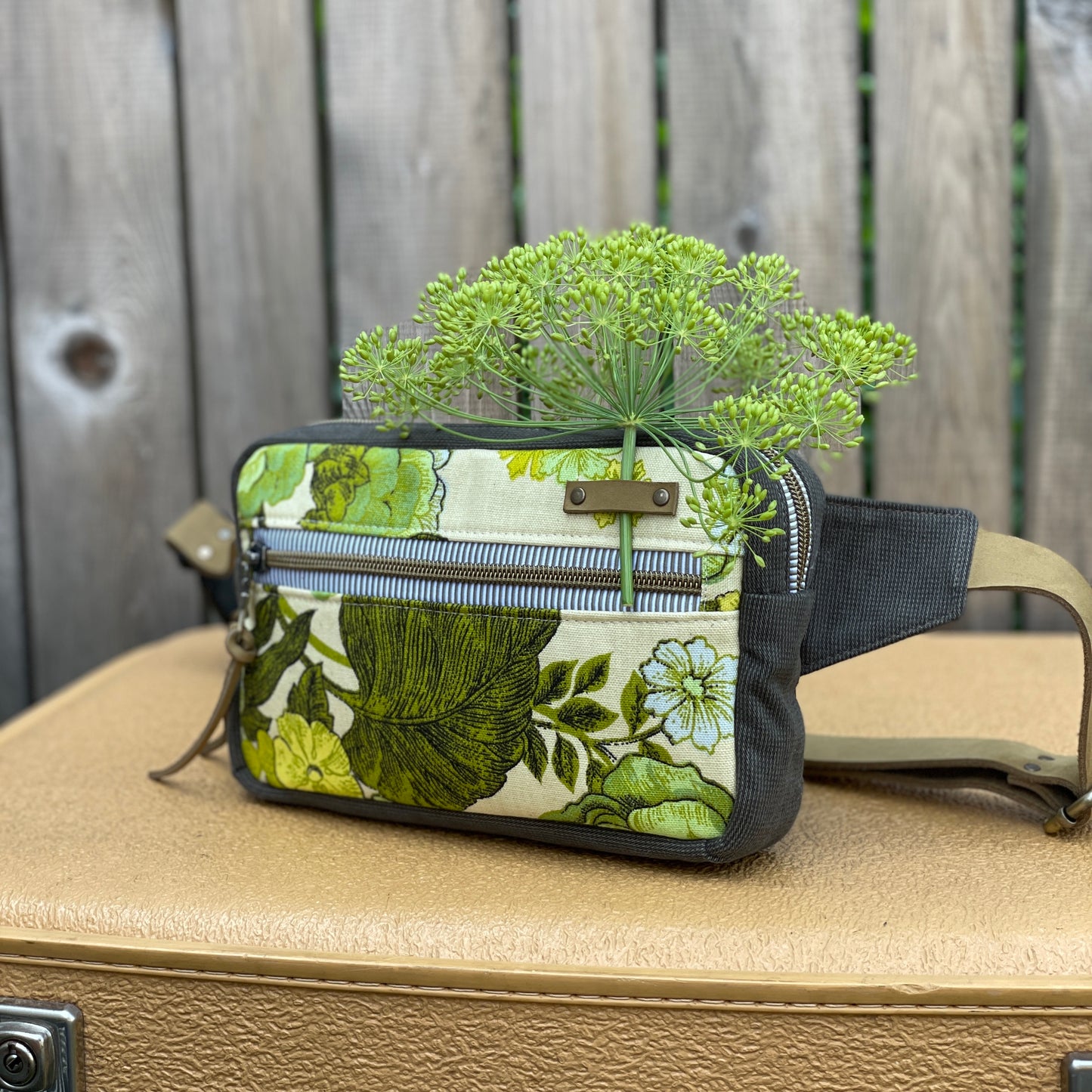 Vintage Floral Fanny Pack