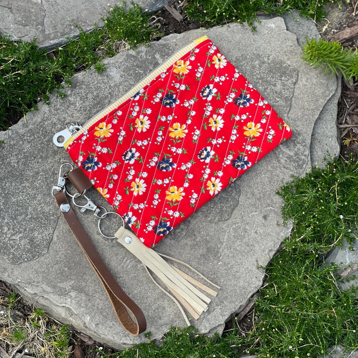 Red Vintage Floral Zippered Pouch