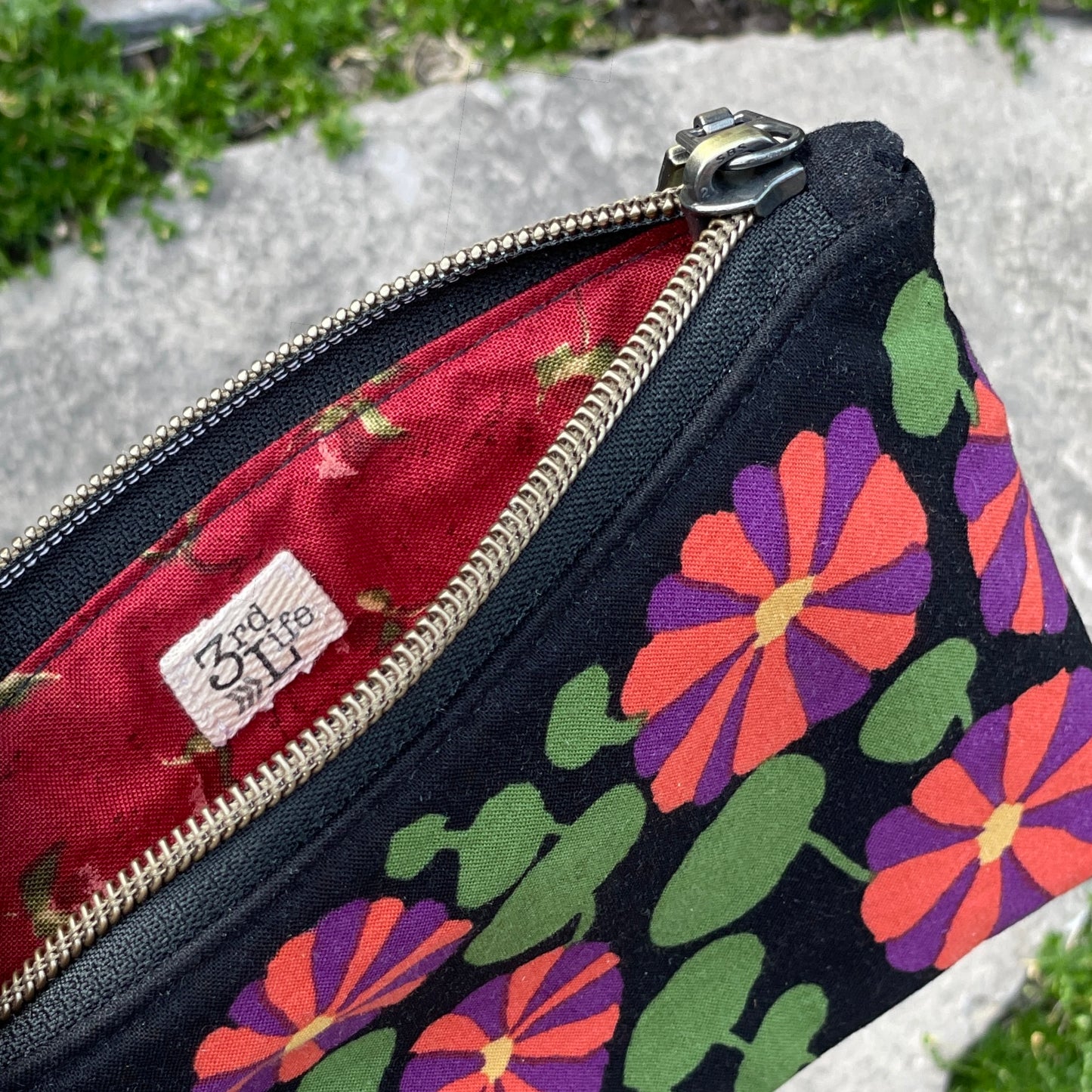Fun Flowers Zippered Pouch