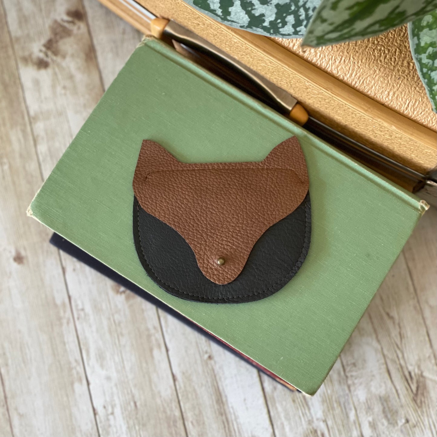 Fox Pouch