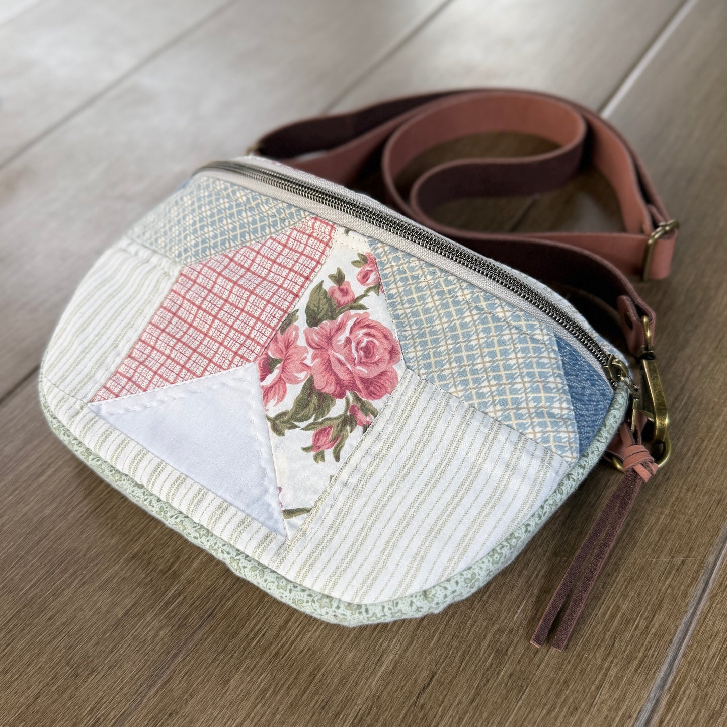 Upcycled Quilt Bag - Cotton Candy Star 4