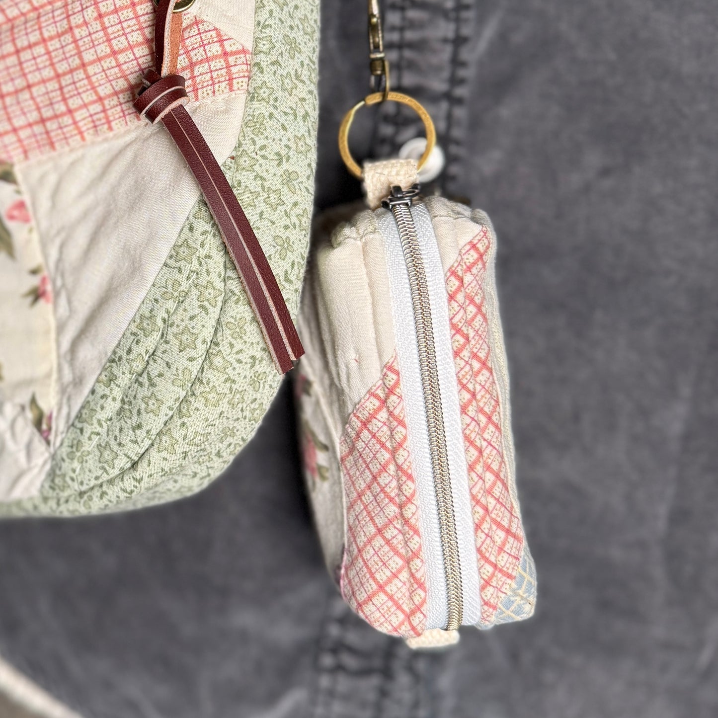 Clip on Pouch - Cotton Candy Star