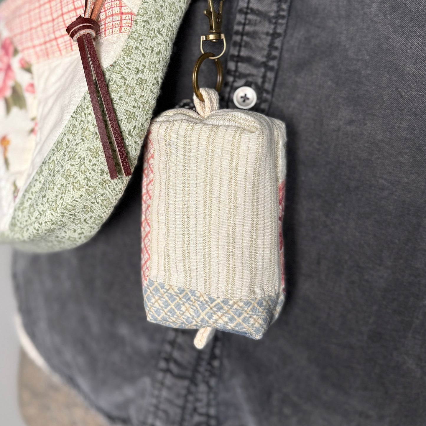 Clip on Pouch - Cotton Candy Star