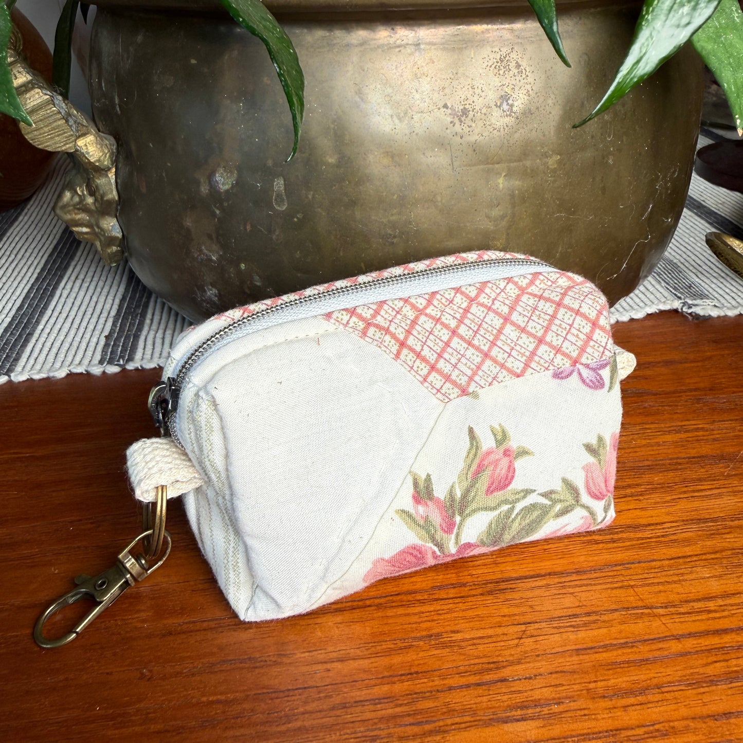 Clip on Pouch - Cotton Candy Star