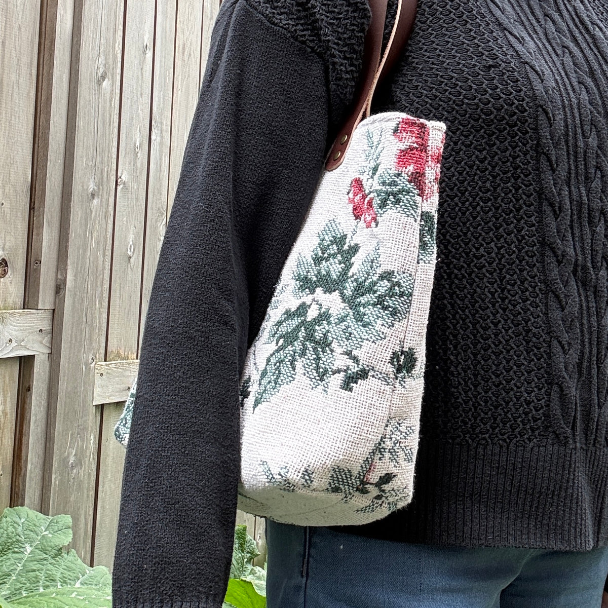 Cottage Rose, Tapestry Tote