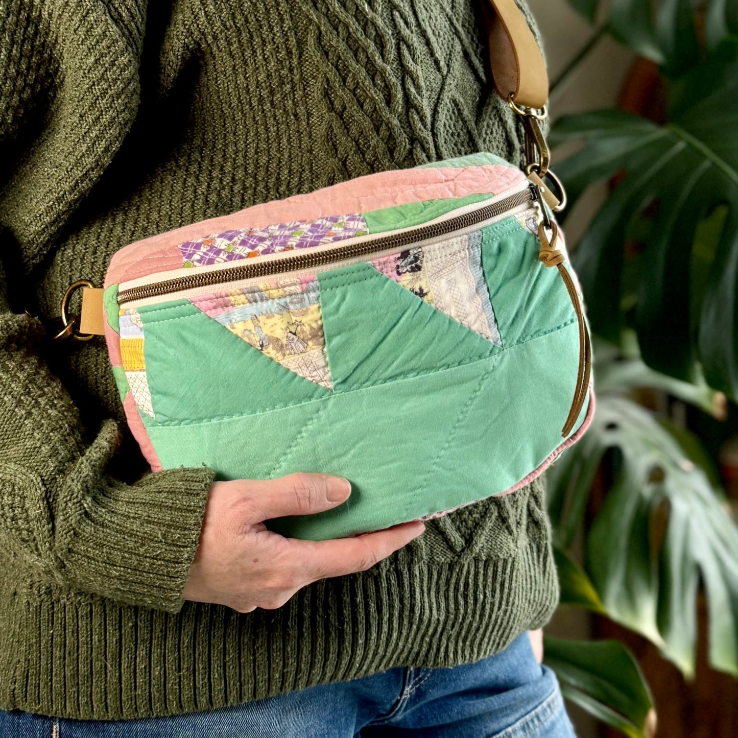 Upcycled Quilt Bag - Seafoam Triangles