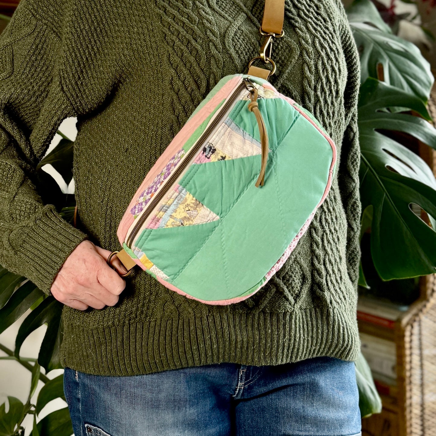 Upcycled Quilt Bag - Seafoam Triangles