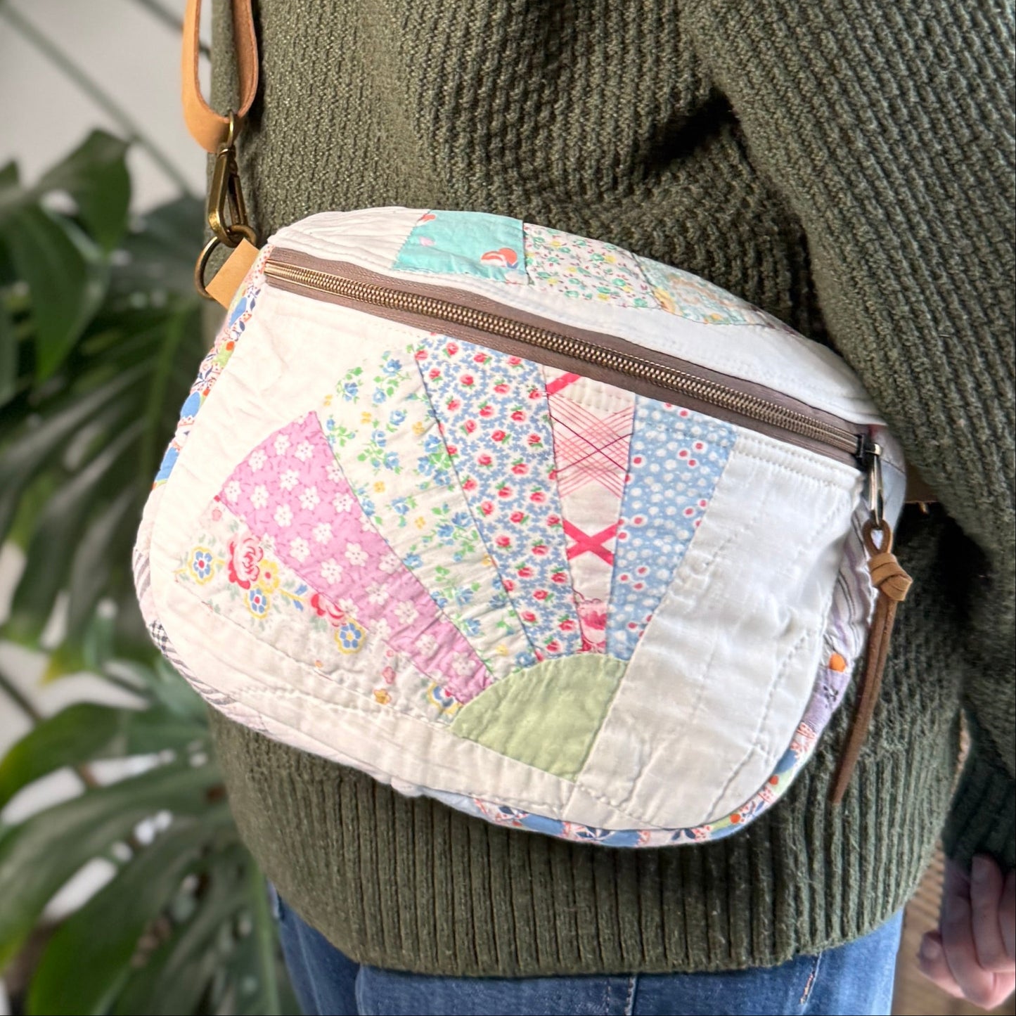 Upcycled Quilt Bag - Grandmother's Fan