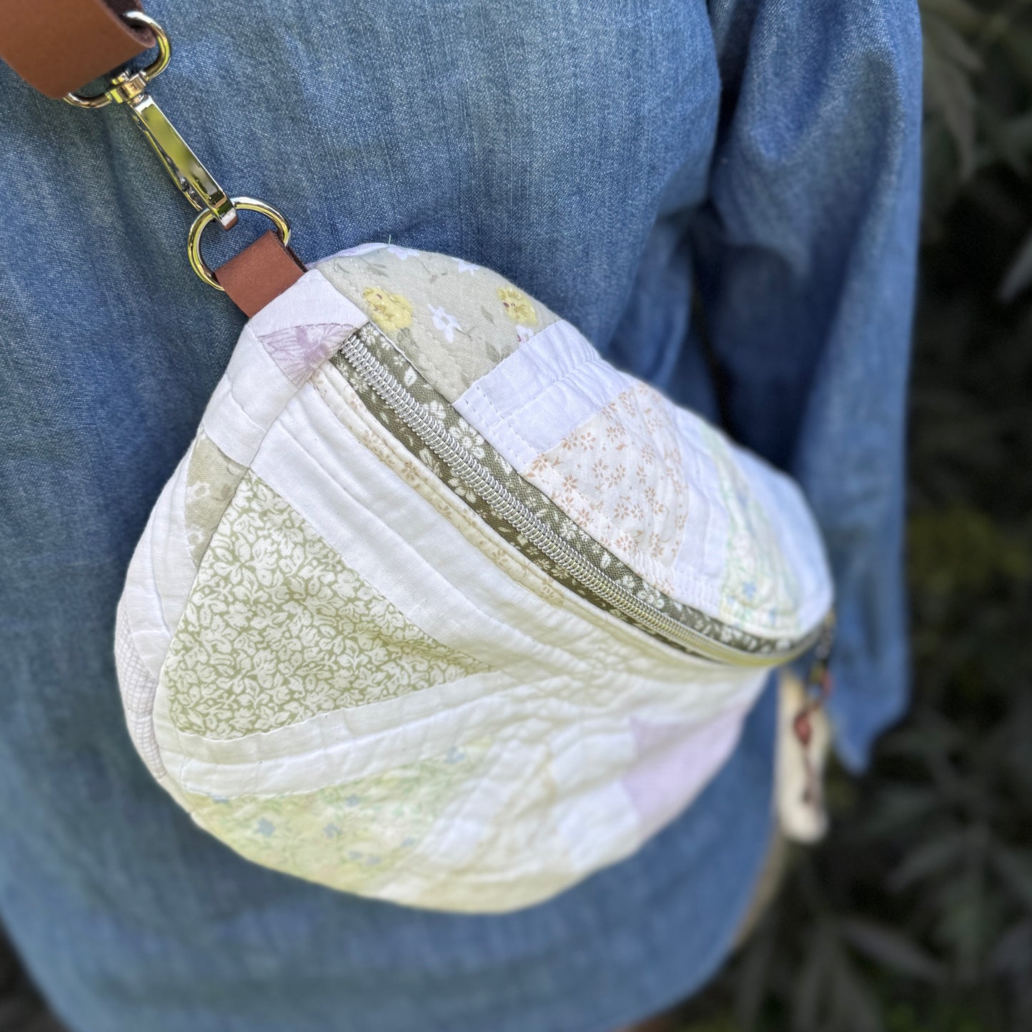 Upcycled Quilt Bag - Pastel Triangles 2