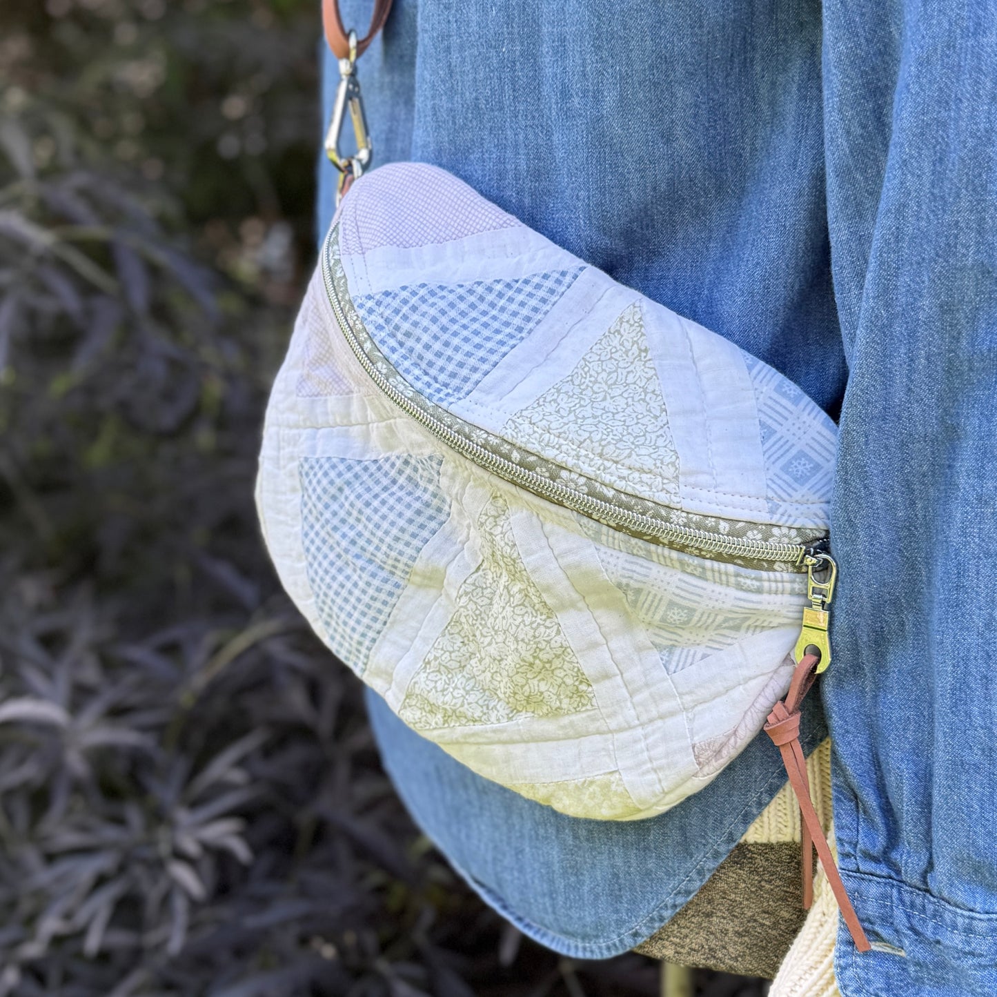 Upcycled Quilt Bag - Pastel Triangles 1