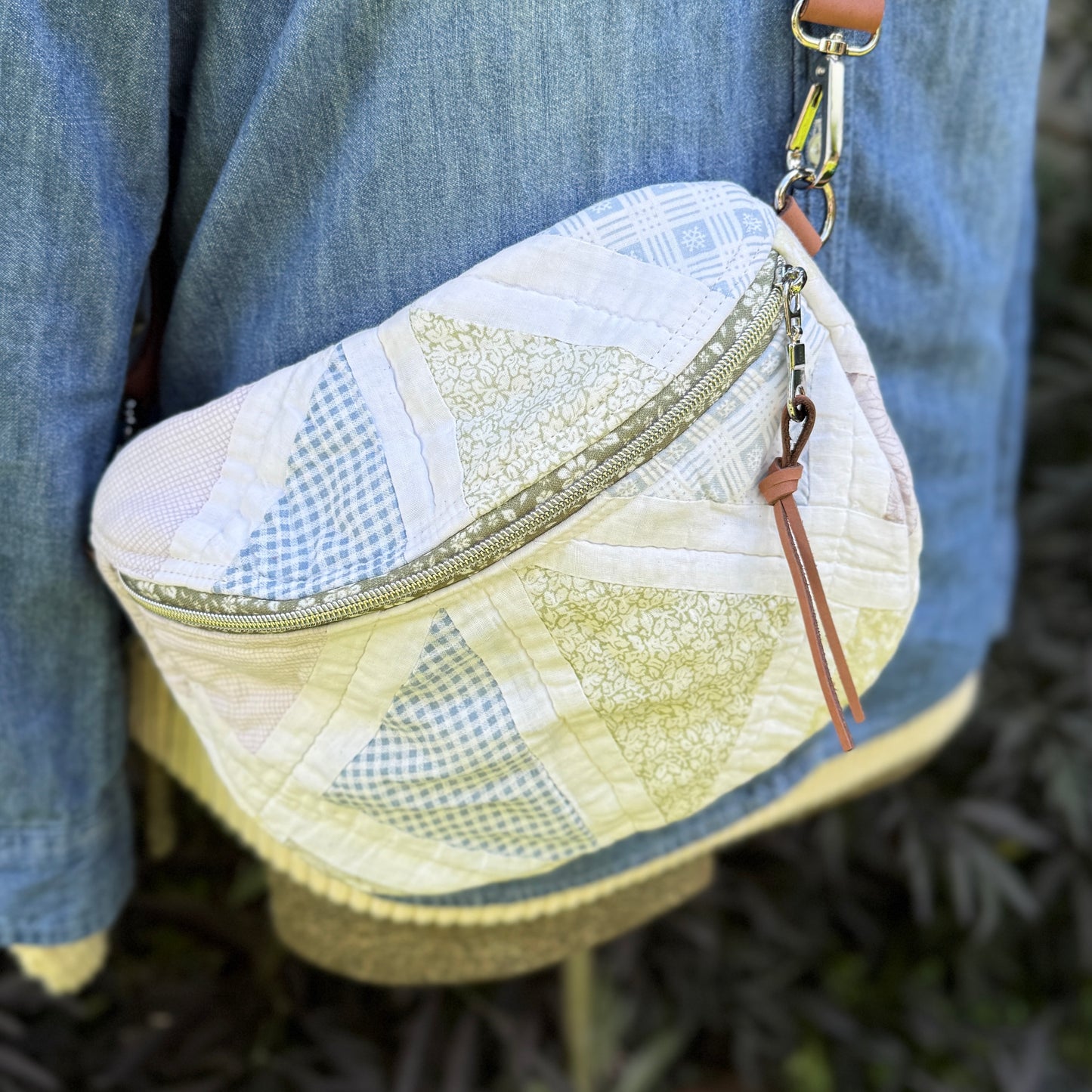 Upcycled Quilt Bag - Pastel Triangles 1