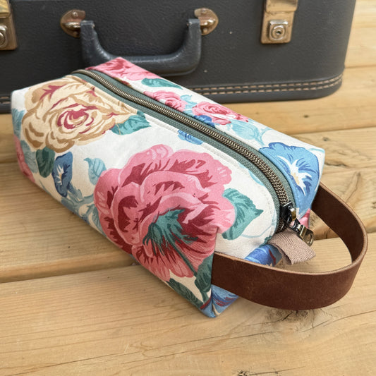 Toiletry Bag - Vintage Floral