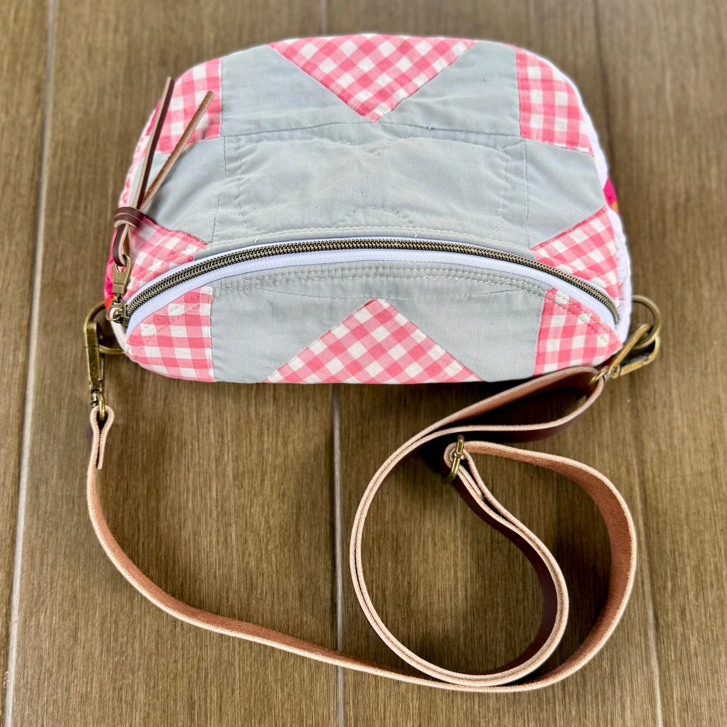 Upcycled Quilt Bag - Picnic Star with Weiner Dog Interior