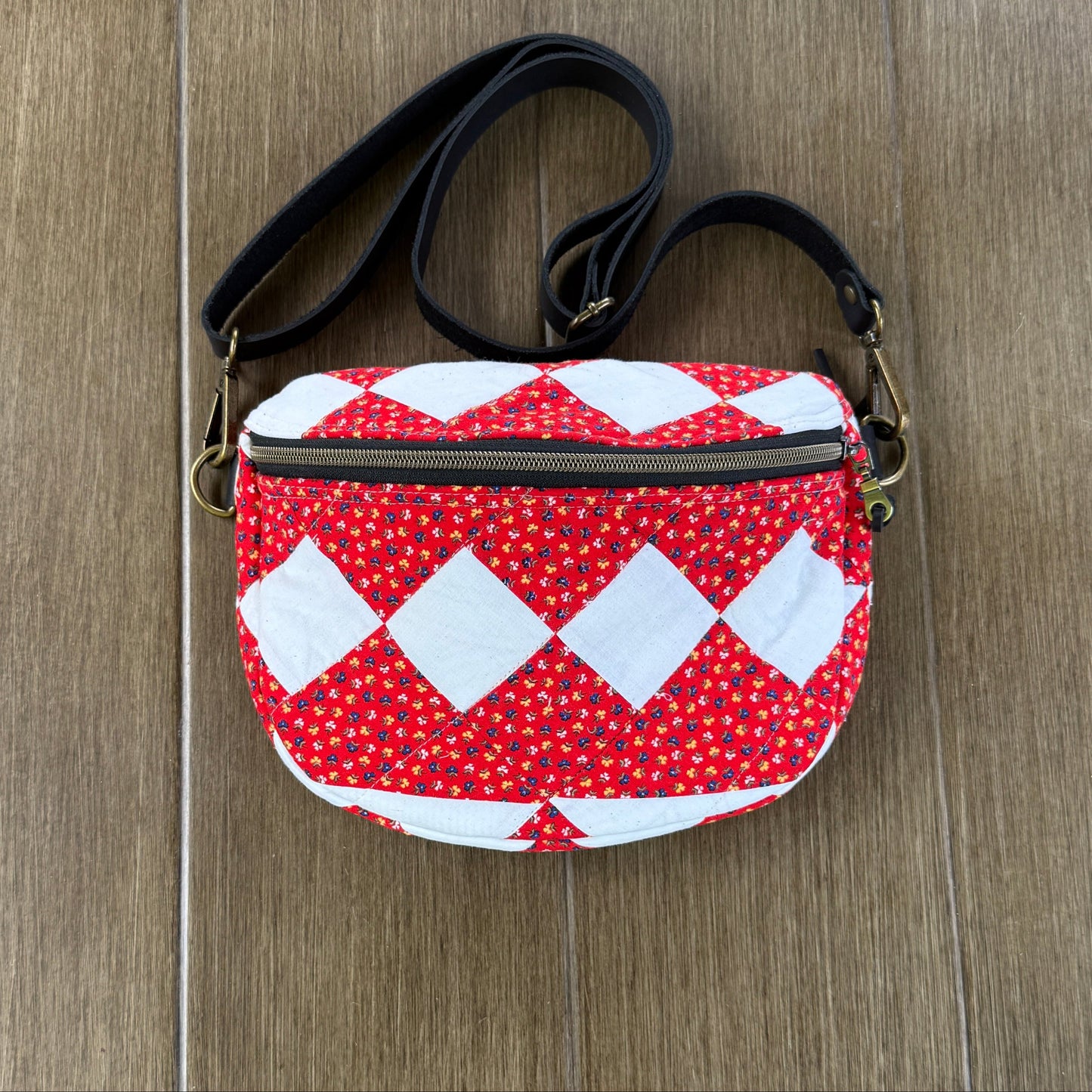 Upcycled Quilt Bag - Red & White Patch #2